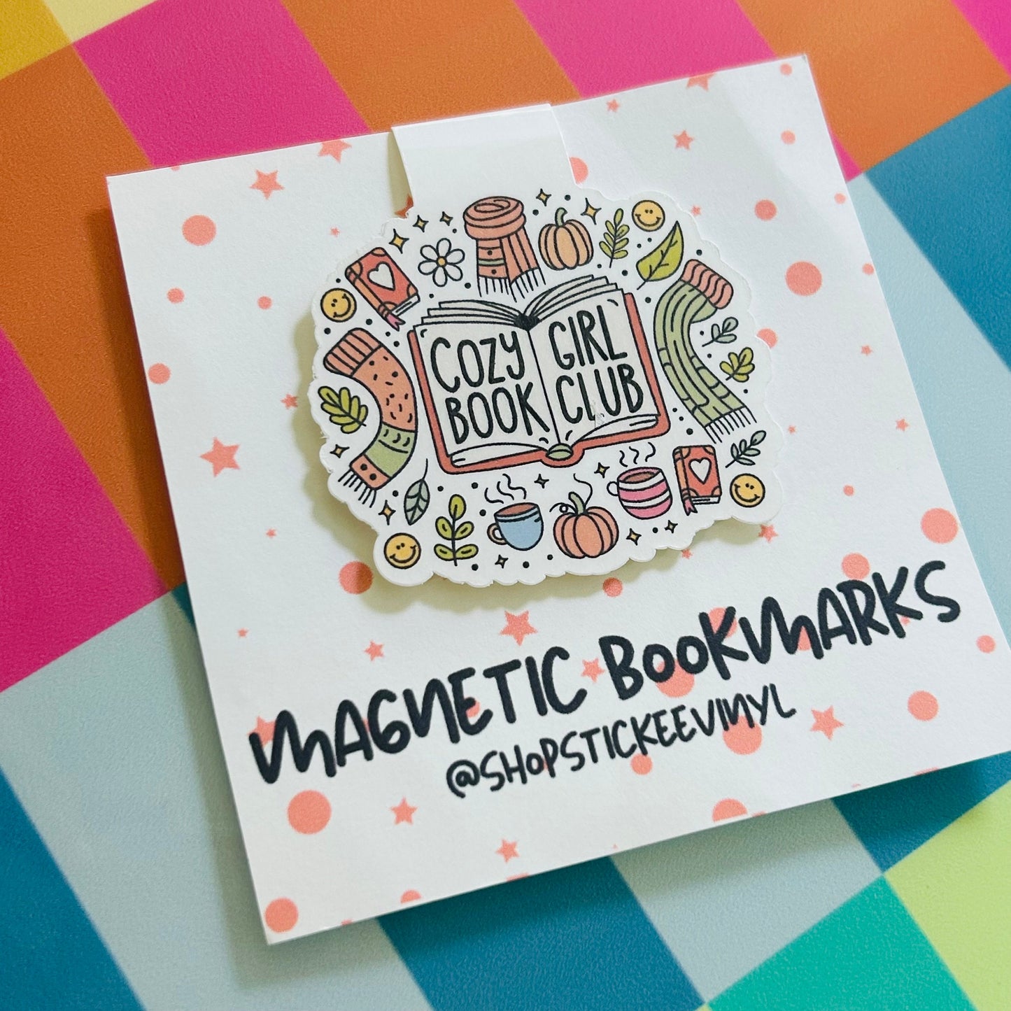 Cozy Readers Magnetic Bookmark